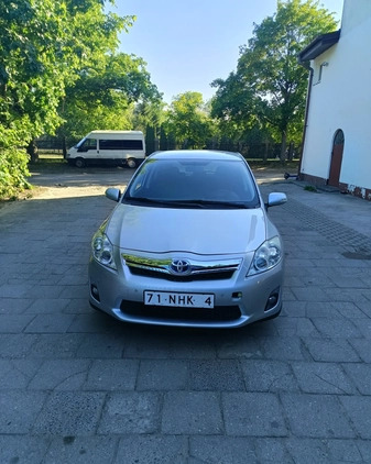 Toyota Auris cena 32000 przebieg: 228000, rok produkcji 2010 z Warszawa małe 631